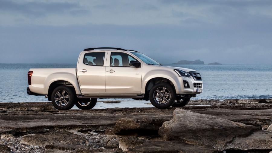  Isuzu D-Max Double Cab 2017 года  (WW) (фото 3 из 13)